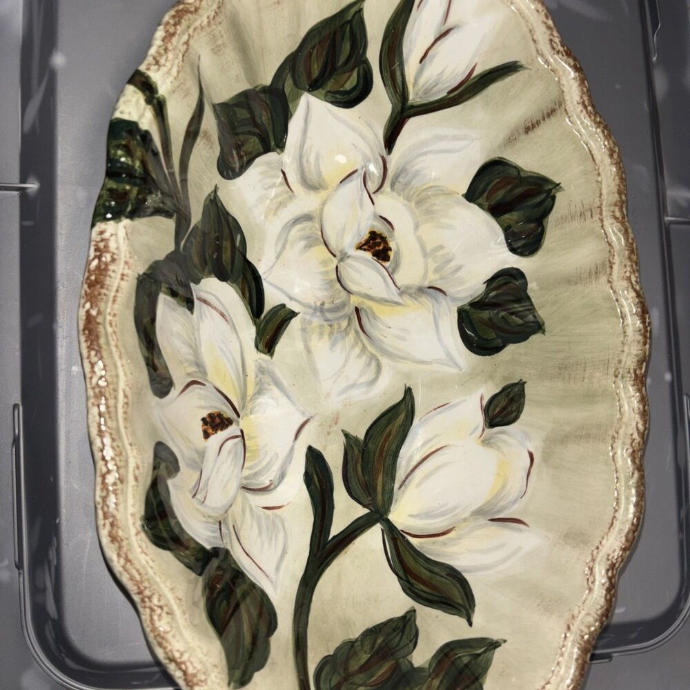 Tabletops Lifestyles Southern Magnolia Vase Green White 12”Hx7.5”Lx7.5”Wx6.5”